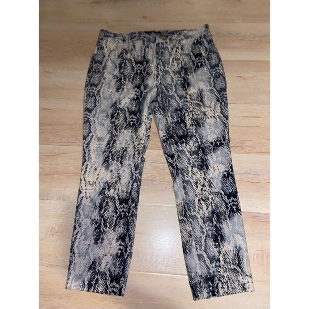 Make print dress pants